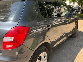 2009 Skoda Fabia II, серый, 610000 рублей, вид 4