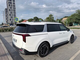2024 Kia Carnival IV Рестайлинг, белый, 5600000 рублей, вид 5