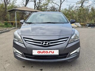 2015 Hyundai Solaris I Рестайлинг, серый, 850000 рублей, вид 3