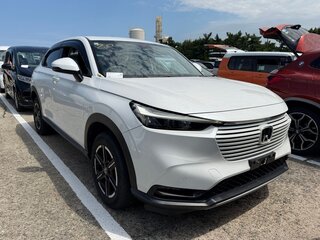 2022 Honda Vezel II, белый, 1610999 рублей, вид 1