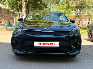 2017 Kia Rio IV, чёрный, 1100000 рублей, вид 2