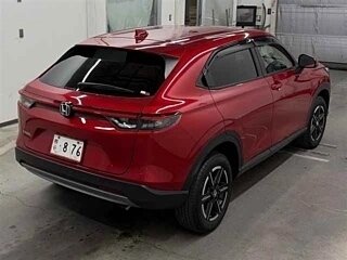 2023 Honda Vezel II, красный, 2100000 рублей, вид 3