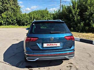 2020 Volkswagen Tiguan II, синий, 2999999 рублей, вид 5