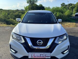 2017 Nissan X-Trail III Рестайлинг, белый, 2000000 рублей, вид 1