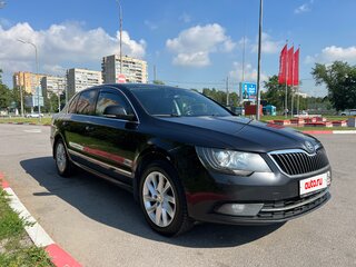 2013 Skoda Superb II Рестайлинг, чёрный, 999999 рублей, вид 4