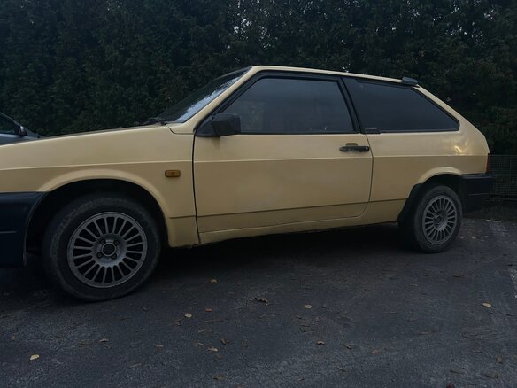 1987 Lada (ВАЗ) 2108, жёлтый, 400000 рублей - вид 4