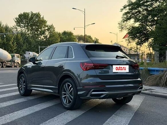 2022 Audi Q3 35 TFSI II (F3), серый - вид 7