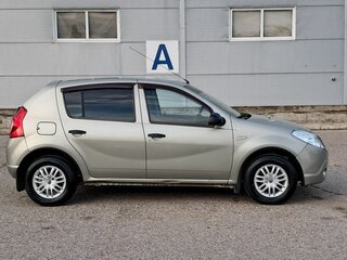 2012 Renault Sandero I, бежевый, 515000 рублей, вид 4