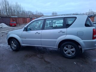 2010 SsangYong Rexton II, серебристый, 725000 рублей, вид 3