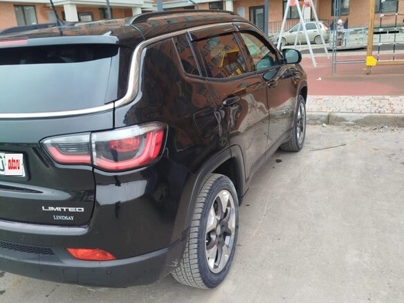 2018 Jeep Compass II, чёрный, 1240000 рублей - вид 9