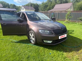 2013 Skoda Octavia III (A7), коричневый, 900000 рублей, вид 3