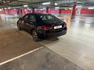 2021 Mercedes-Benz A-Класс 200 IV (W177), чёрный, 2350000 рублей, вид 2
