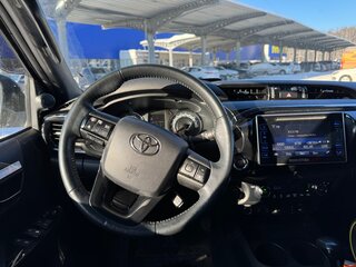 2019 Toyota Hilux VIII, чёрный, 2950000 рублей, вид 5