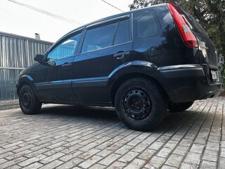 2007 Ford Fusion I Рестайлинг, чёрный, 330000 рублей, вид 4