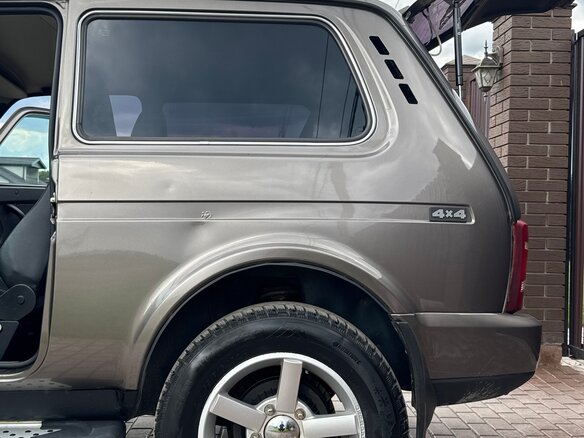 2017 Lada (ВАЗ) 2121 (4x4) Urban I Рестайлинг, золотистый, 600000 рублей - вид 11