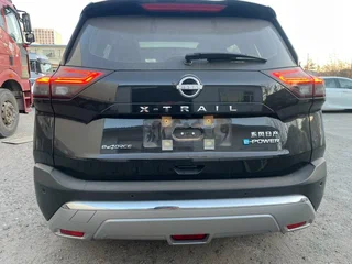 2023 Nissan X-Trail IV, чёрный, 3900000 рублей, вид 4