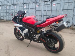 2003 Yamaha YZF-R1, красный, 599000 рублей, вид 3