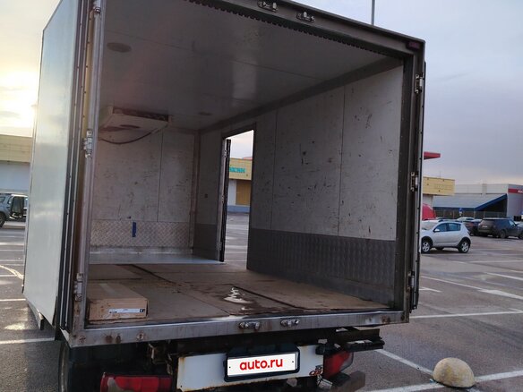2008 Mercedes-Benz Sprinter, белый, 1300000 рублей - вид 3