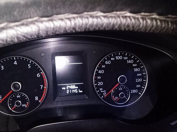 2014 Volkswagen Jetta VI Рестайлинг, серебристый, 850000 рублей - вид 6