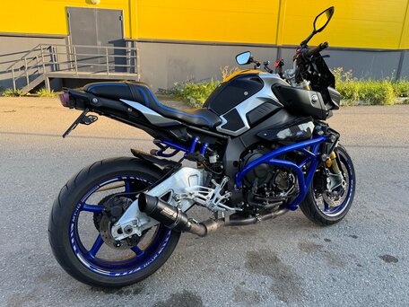 2018 Yamaha MT-10SP, серебристый, 1420000 рублей, вид 3