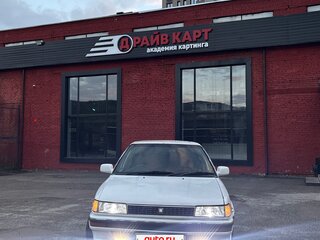 1989 Toyota Corolla VI (E90), белый, 149000 рублей, вид 2