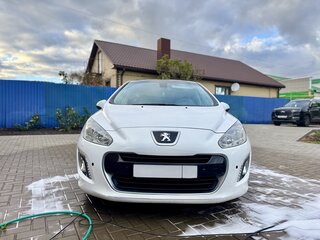 2011 Peugeot 308 I Рестайлинг, белый, 630000 рублей, вид 2