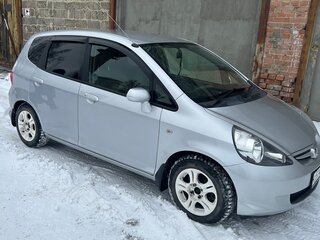 2005 Honda Fit I, серебристый, 450000 рублей, вид 3