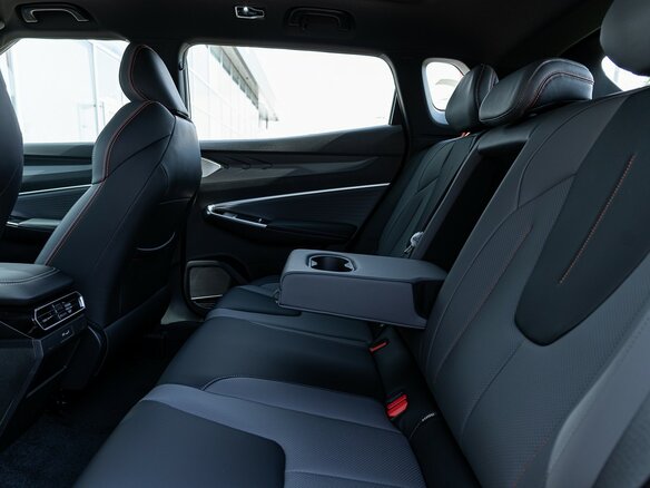 2026 Geely Cityray, белый, 3159990 рублей - вид 30
