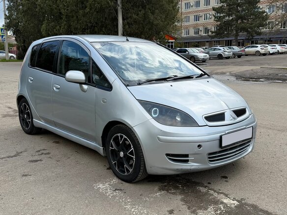 2002 Mitsubishi Colt VI (Z20/Z30), серый, 550000 рублей - вид 1