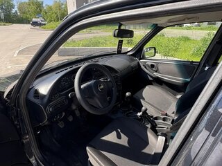 2018 Chevrolet Niva I Рестайлинг, чёрный, 649000 рублей, вид 5