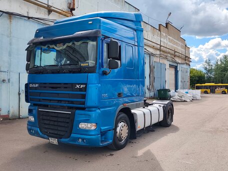 2011 DAF XF 105, синий, 1850000 рублей, вид 1
