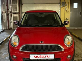 2011 Mini Hatch One II (R56) Рестайлинг, красный, 880000 рублей, вид 2