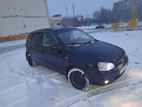 2013 Lada (ВАЗ) Kalina I, чёрный, 385000 рублей - вид 3