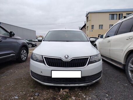 2017 Skoda Rapid I, белый, 486000 рублей, вид 1