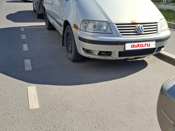 2002 Volkswagen Sharan I Рестайлинг, серый, 320000 рублей - вид 1