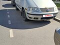 2002 Volkswagen Sharan I Рестайлинг, серый, 320000 рублей - вид 1