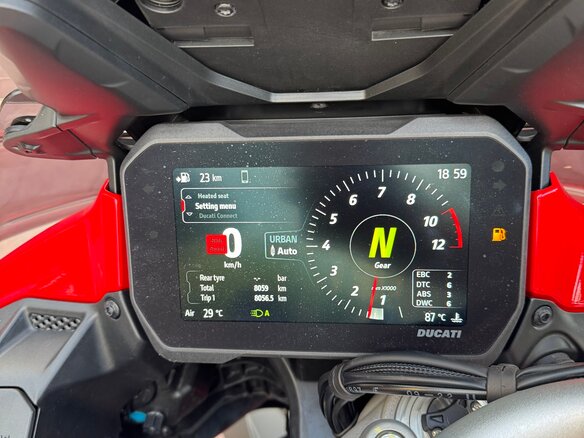 2023 Ducati Multistrada V4, красный, 2300000 рублей - вид 13