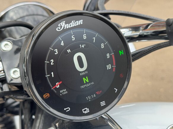 2024 Indian Scout, белый - вид 14