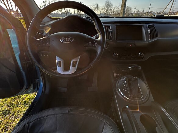 2013 Kia Sportage III, голубой, 1550000 рублей - вид 9