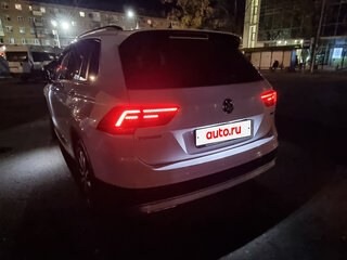 2019 Volkswagen Tiguan II, белый, 2000000 рублей, вид 3