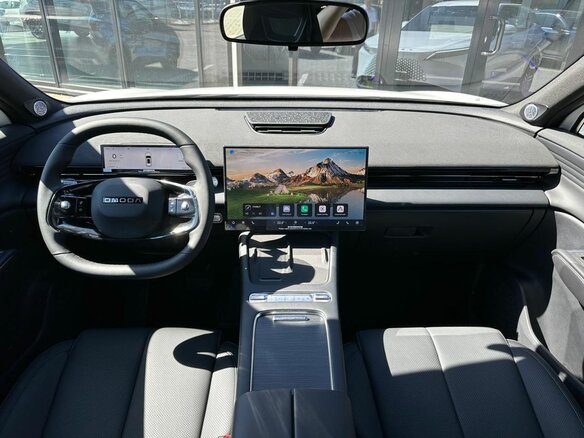 2025 Omoda C7, белый, 3299000 рублей - вид 10