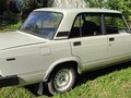 1997 Lada (ВАЗ) 2105, белый, 250000 рублей - вид 5
