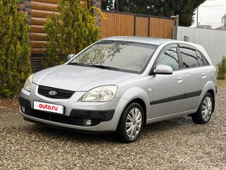 2006 Kia Rio II, серебристый, 410000 рублей, вид 1