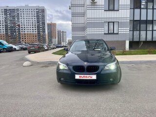 2004 BMW 5 серии 520i V (E60/E61), синий, 1500000 рублей, вид 3