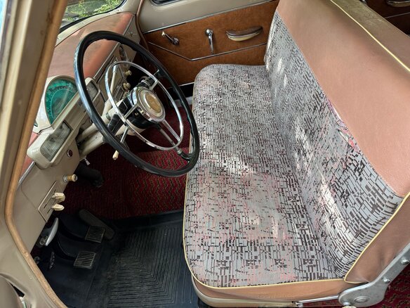 1965 ГАЗ 21 «Волга» 21Л, бежевый, 3300000 рублей - вид 20
