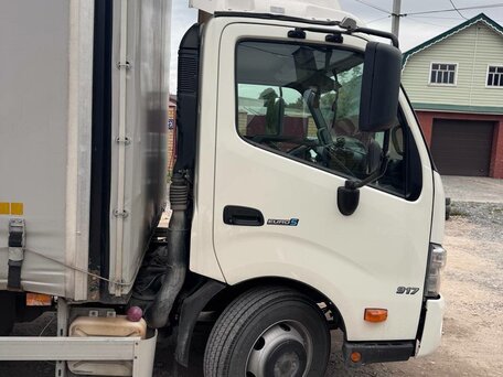 2022 Hino Series 300 (Dutro), белый, 6200000 рублей, вид 5
