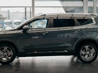 2026 Geely Okavango I Рестайлинг, серый, 4049990 рублей, вид 2