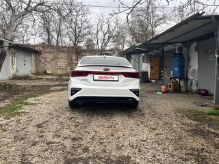 2021 Kia Cerato IV, белый, 2050000 рублей, вид 4
