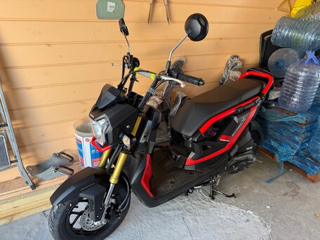 2018 Honda Zoomer, красный, 350000 рублей, вид 1