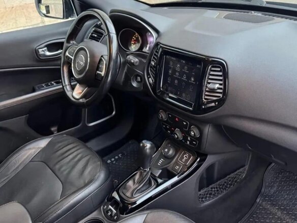 2018 Jeep Compass II, чёрный, 1240000 рублей - вид 5